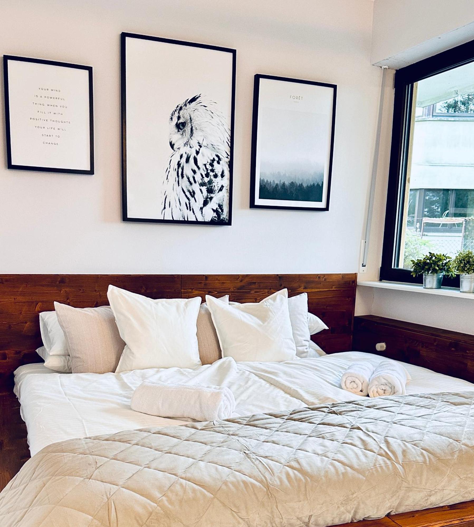 Leonardo Wuerzburg I Freistehende Badwanne Apartment Екстериор снимка